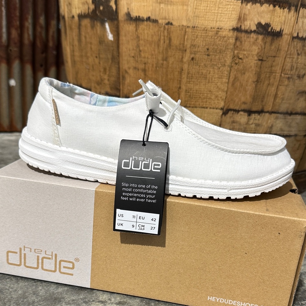 Hey Dude / Wendy / Silk Moon